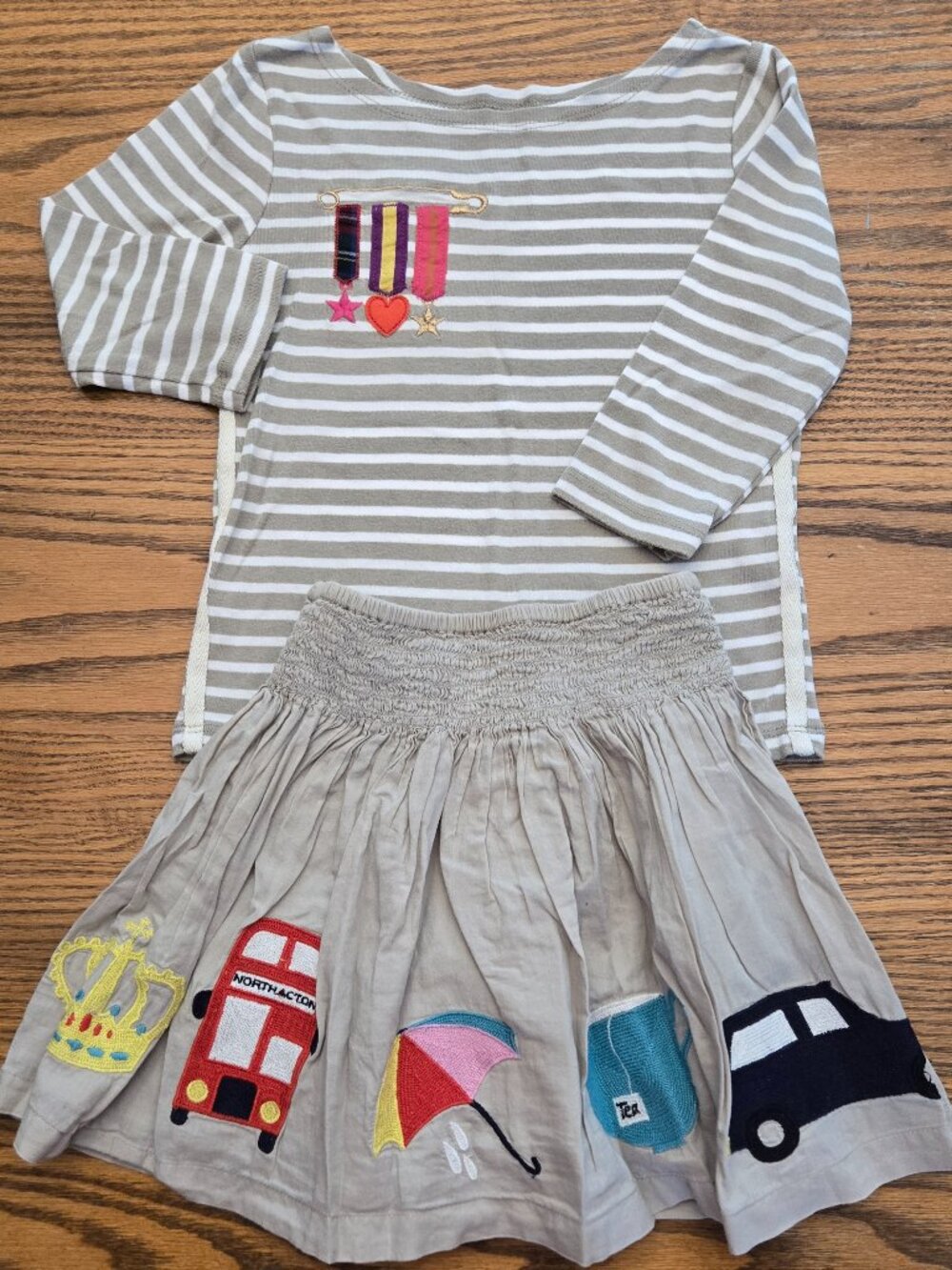 Mini Boden London Medal Shirt and Skirt - Double Decker Bus British - 4-5 / 5-6.